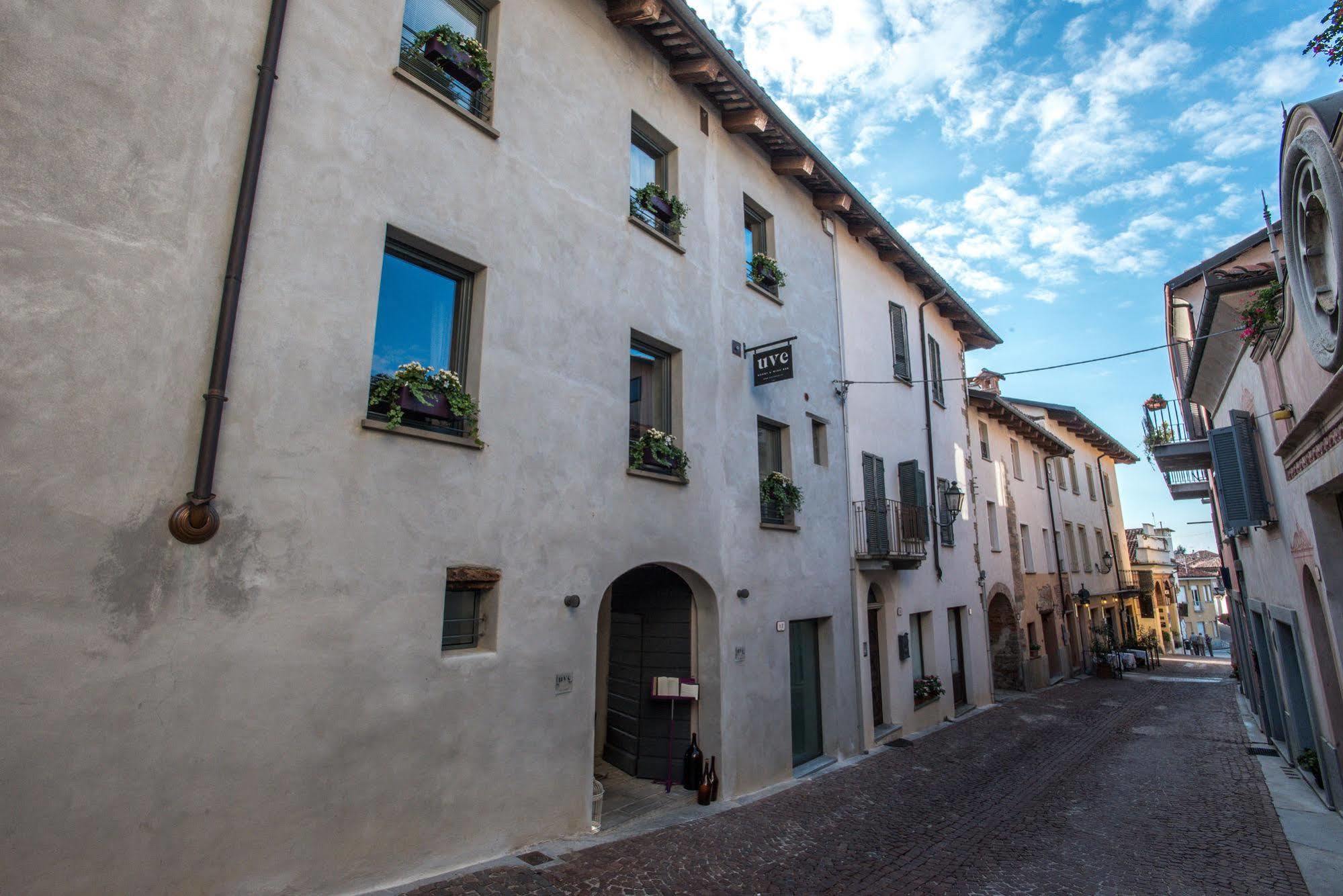 Uve Rooms&Wine Bar La Morra Exterior foto